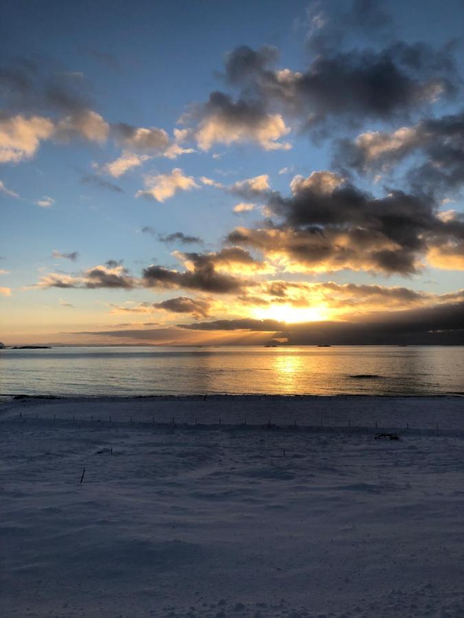 Stroend Guesthouse Hagi  Eksteriør bilde